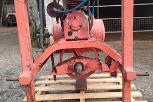 Compressore a cardano