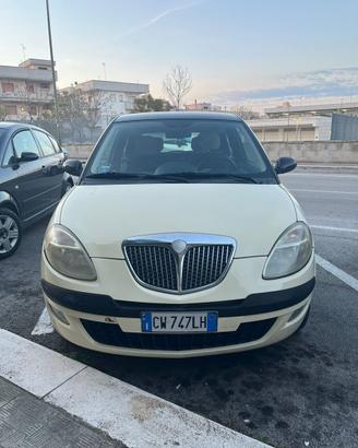 Lancia Y 1.3 diesel 2007 166000 km