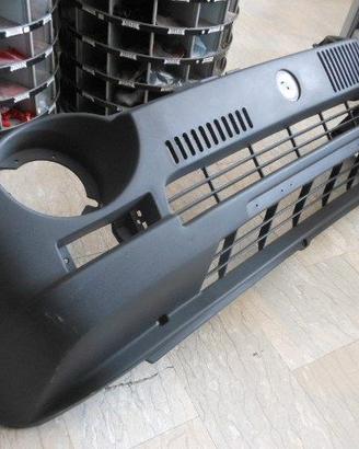 Paraurti anteriore Fiat Ritmo L-CL-Super con fregi
