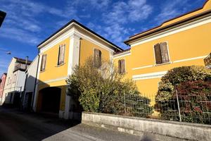 CASA INDIPENDENTE A CASALROMANO