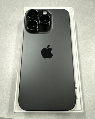 NUOVO Iphone 15 pro 256GB