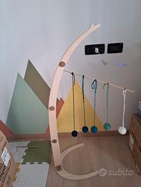 Supporto / braccio per giostrina da terra