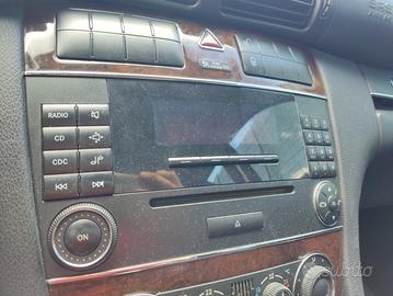 Autoradio MERCEDES-BENZ C 220 del 2004