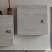 cubi sospesi arredo bagno