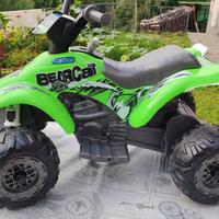 QUAD PEGPEREGO elettrico con retromarcia 4 ruote
