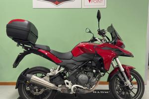 Benelli TRK 251 2019