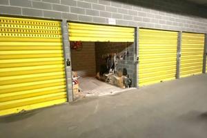 Box / Garage di 13 m² a Albenga