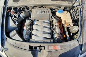 AUDI A6 2007 - MOTORE