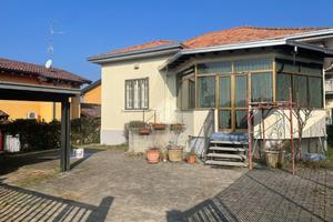 CASA INDIPENDENTE A CARDANO AL CAMPO