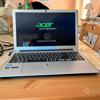 Acer Aspire V5 571G Nvidia GT 620M 8GB SSD