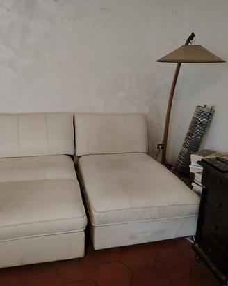 Chaise Longue In pelle,bianche..