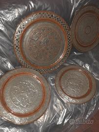 piatti e vaso antichi mediorentali