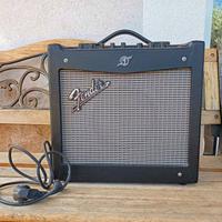 FENDER Mustang I + footswitch