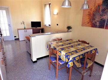 2 LOCALI A GRUGLIASCO