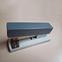 Cucitrice da tavolo Zenith 500