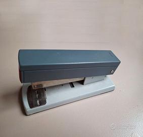 Cucitrice da tavolo Zenith 500