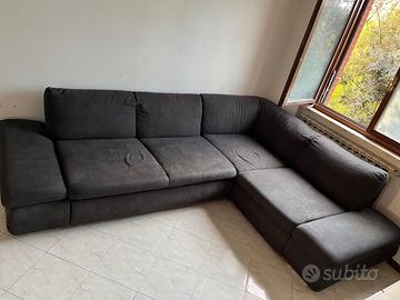 Divano ad Angolo Grigio Scuro con Letto/Estensione