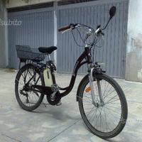 Bici Lumina alluminio bat. litio cambio Shimano