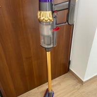 Dyson V11 aspirapolvere