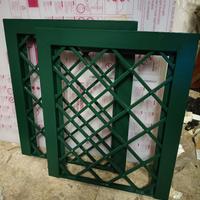 Grate in Ferro Zincate  e Verniciate 69 x 79.5 h 