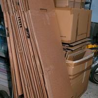 Cartoni + imballaggi e sacchetti per trasloco