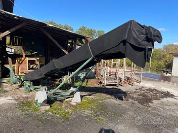 Nastro trasportatore + sega circolare +spaccalegna