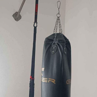 Sacco da box 50 kg + staffa