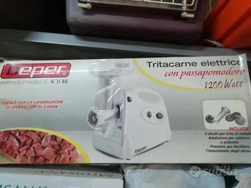 Passapomodori e macina carne elettrico