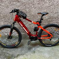 Ebike Crussis Atland 7.6 27,5  batt 720 taglia L