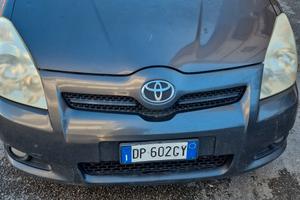 TOYOTA  COROLLA VERSO 