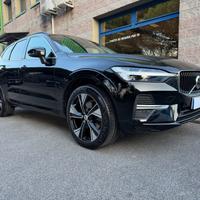 VOLVO XC60 2.0 B4 AWD AUTOMATICA CERCHI DA 20" F