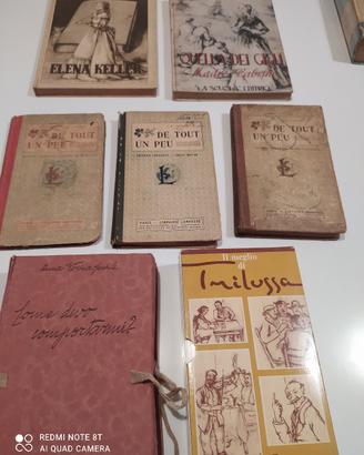libri di diversa tipologia 