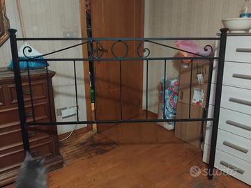 letto in ferro battuto da una piazza e mezzo 