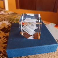 oggetto in cristallo con la Pietà di Michelangelo 