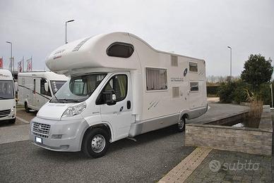 Joint espace con mansarda in monoscocca