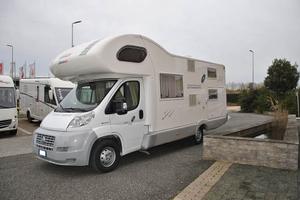 Joint espace con mansarda in monoscocca