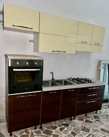 Cucina moderna completa