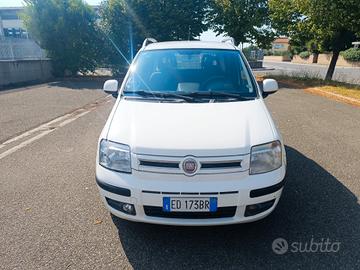 Fiat Panda 1.2 Dynamic SOLAMENTE 112.000 KM