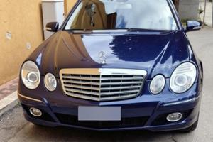 Carro funebre Mercedes Classe E anche con cambiali