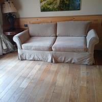 Divano con letto matrimoniale