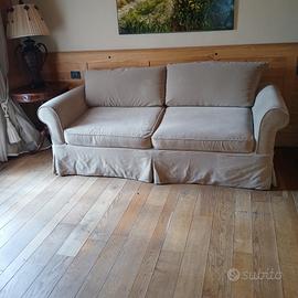 Divano con letto matrimoniale