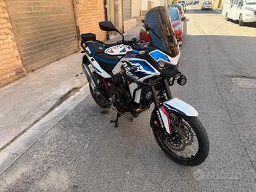 Honda CRF1100L Africa Twin tricolor-2024