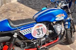 Moto Guzzi v 65 lario