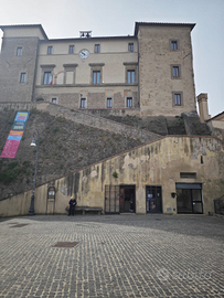 Locale commerciale piazza Vittorio Veneto