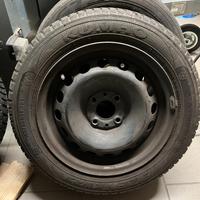 Gomme da neve Kumho + cerchi FIAT 165/70 R14 (2pz)