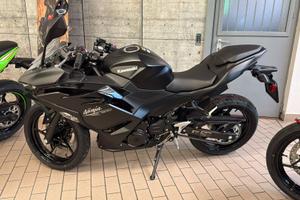 Kawasaki Ninja 500 MY 2026