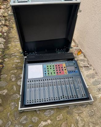 mixer Soundcraft Si expression + stage box 32 ch
