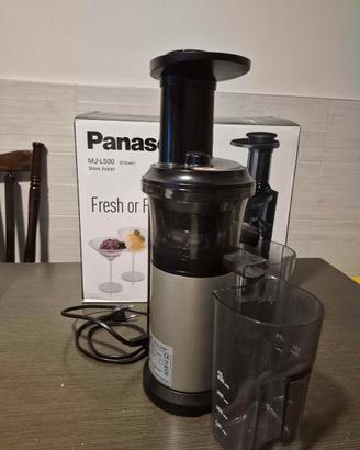 Estrattore Panasonic MJ-L500 Slow Juicer