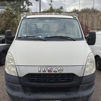 Furgone iveco daily 35c15l 7.050x2.210