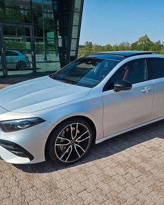 Mercedes a35 con kit a45 ritiro usato/